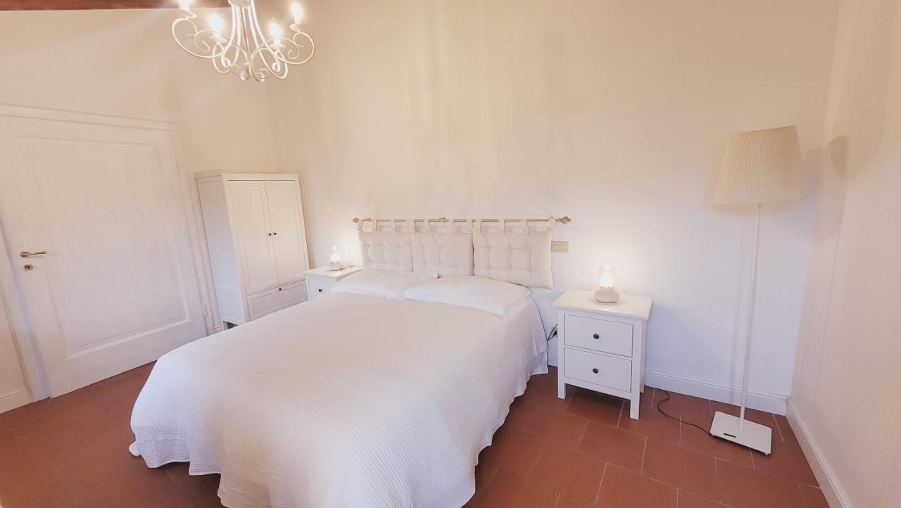 Charmerooms Villa Moroni La Depandance Stezzano Buitenkant foto