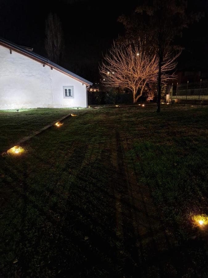 Charmerooms Villa Moroni La Depandance Stezzano Buitenkant foto